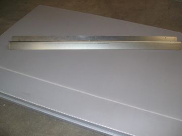 Préhension ventrale pour conteneur poubelle MGB 660, MGB 770 et MGB 1000L