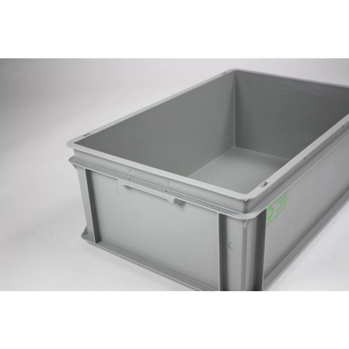 Malle de rangement plastique 40 litres 60x40x24 cm poignées alu