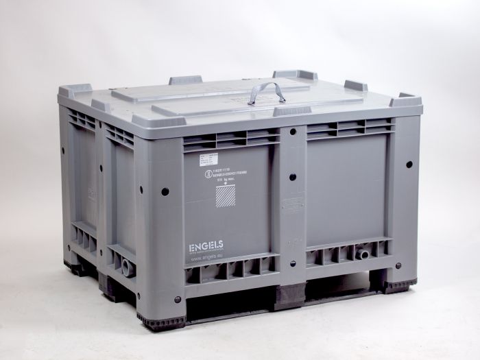 Caisse palette ADR 120x100x82 cm 610 litres serurre triangulaire