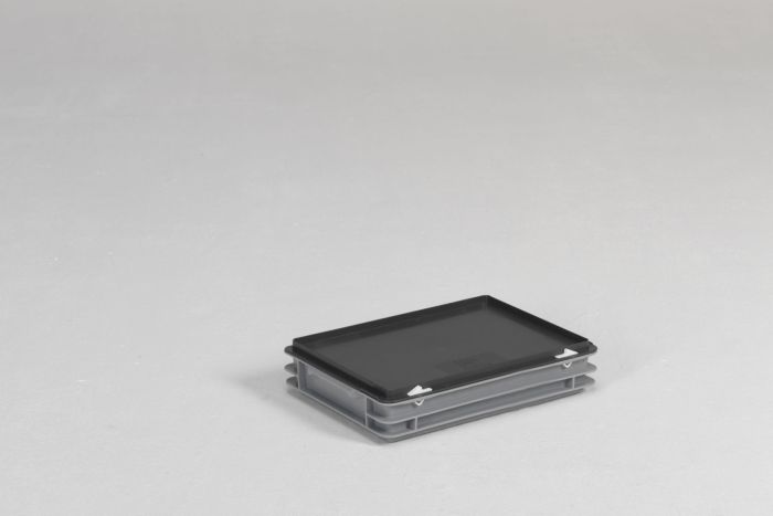Caisse plastique plate avec couvercle 400x300x80 mm 6L