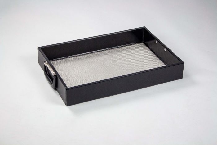 Cadre avec grille pour l'élevage de vers de farine
