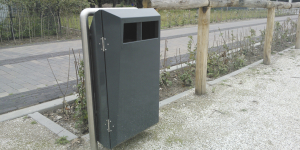 poubelle urbaine acier