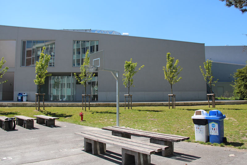 tri-selectif-conteneurs-ecole