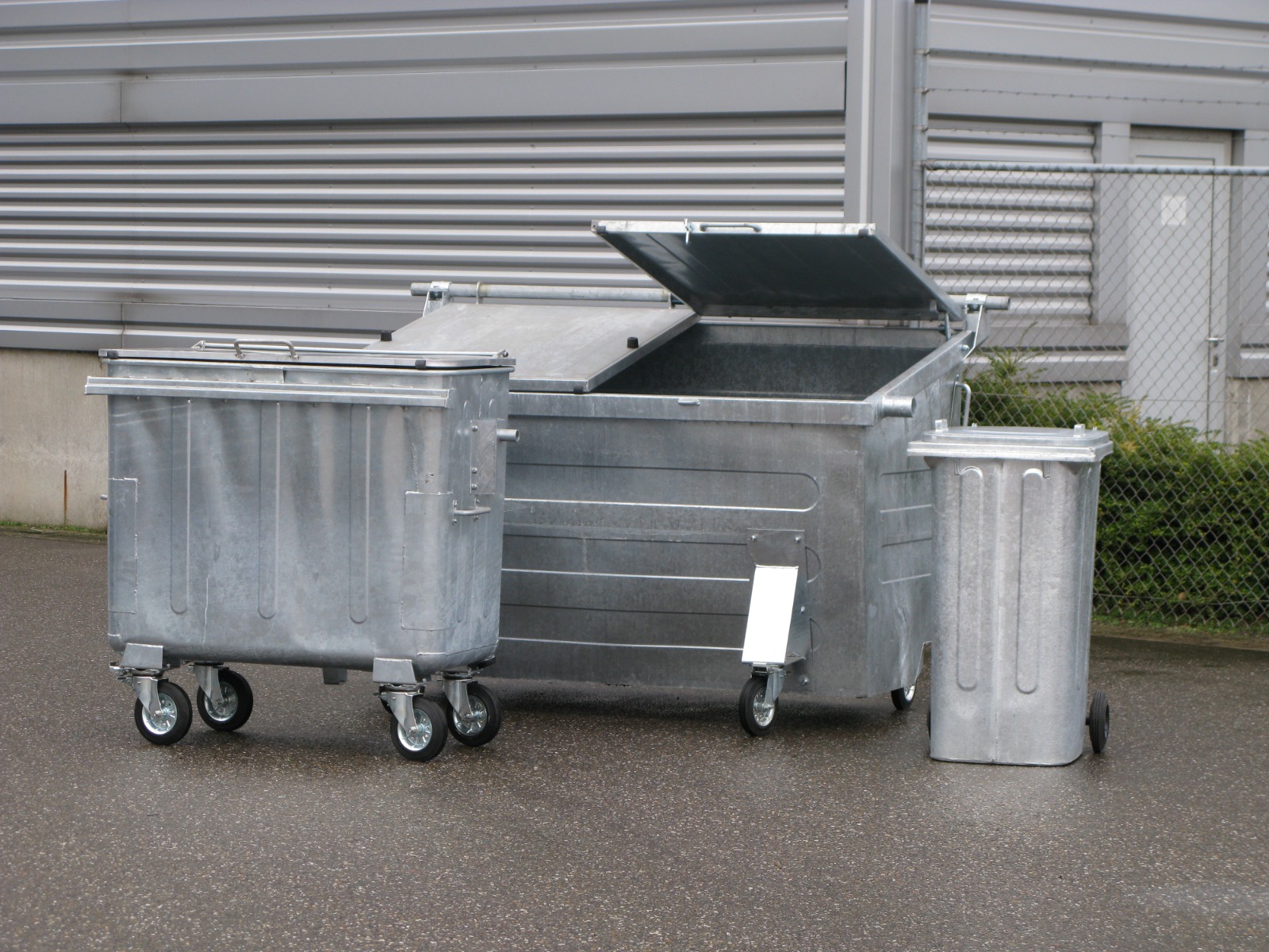 Container à déchets métallique en acier galvanisé