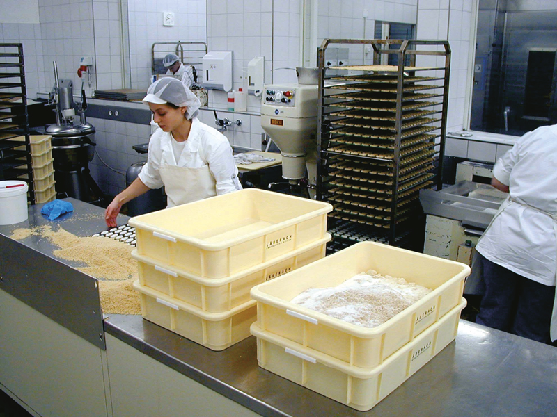 Bacs alimentaires hygiéniques gerbables emboîtables Bacs alimentaires hygiéniques gerbables emboîtables